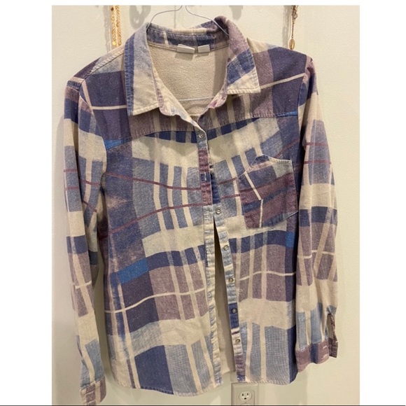 some days lovin flannel - Picture 1 of 3